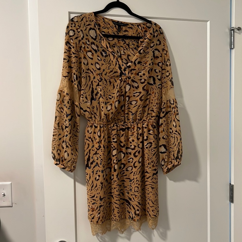 White House Black Market leopard print dress - Picture 3 of 4